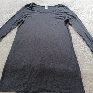 Venley Long Sleeved Tunic with thumb hole Size L